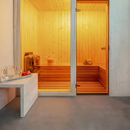 Retreat With Hot Tub & Sauna Zgornja Kungota