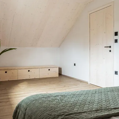 Retreat With Hot Tub & Sauna * Zgornja Kungota