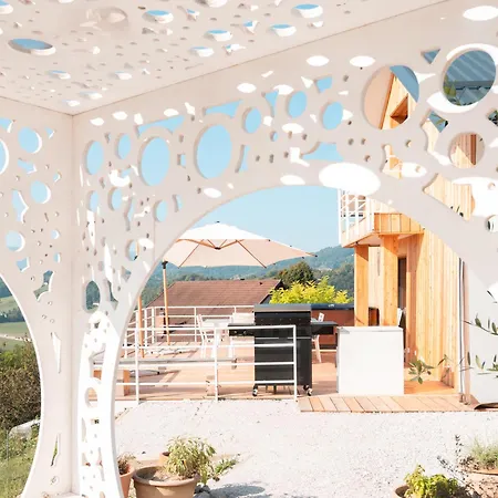 Retreat With Hot Tub & Sauna Zgornja Kungota