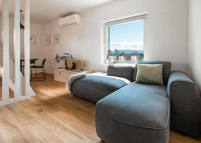 Dağ evi Retreat With Hot Tub & Sauna Zgornja Kungota