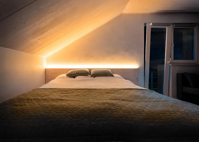 Retreat With Hot Tub & Sauna Zgornja Kungota