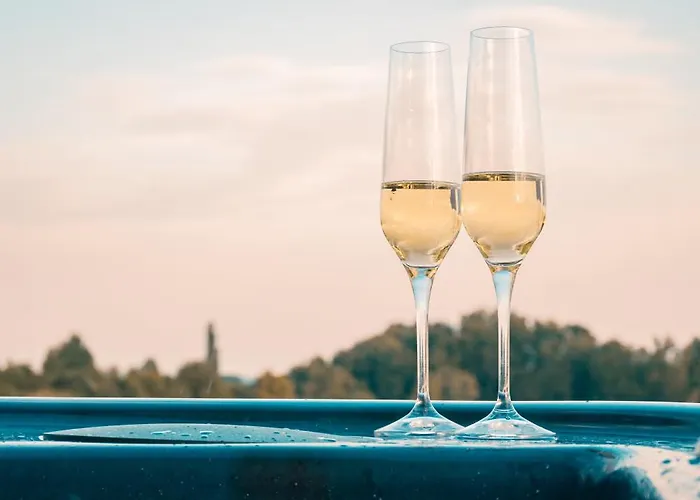 Retreat With Hot Tub & Sauna Horská chata