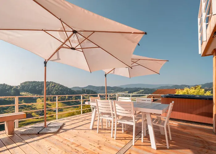 Retreat With Hot Tub & Sauna Horská chata *